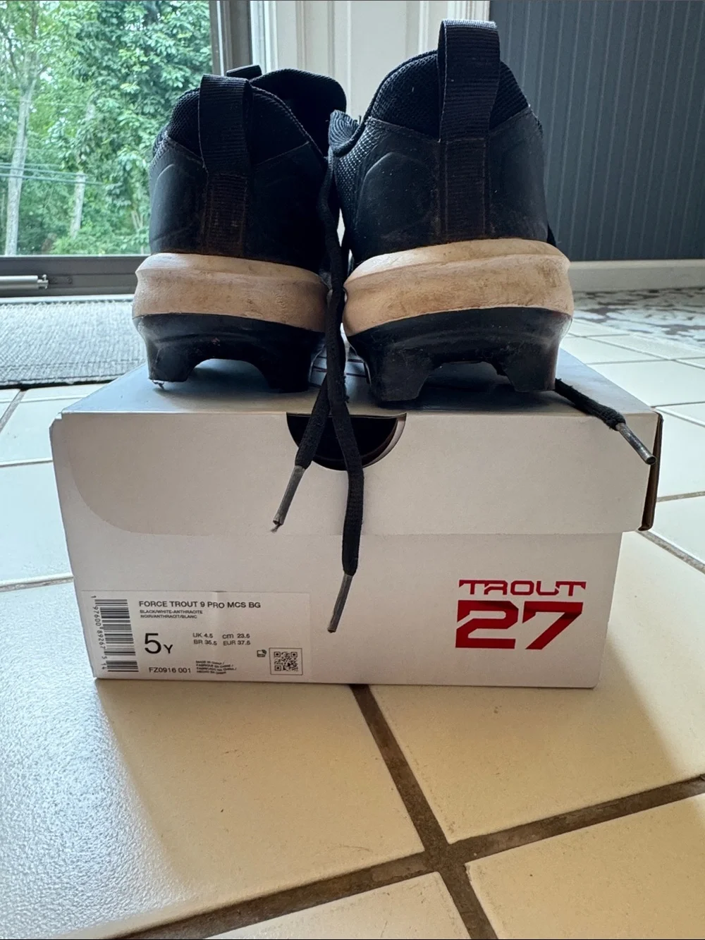 Nike kids force